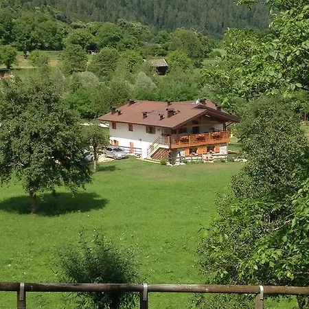 Fattoria Dalcastagne Farm stay Torcegno